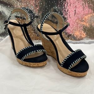 Charles by Charles David Platform Wedge Like New